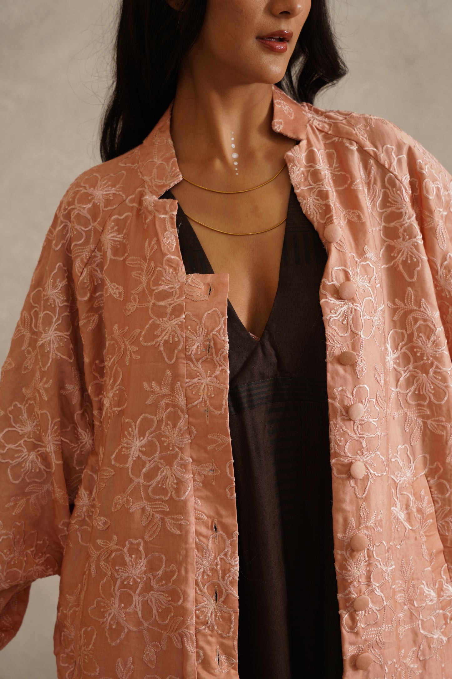 Embrace cape | Salmon Pink