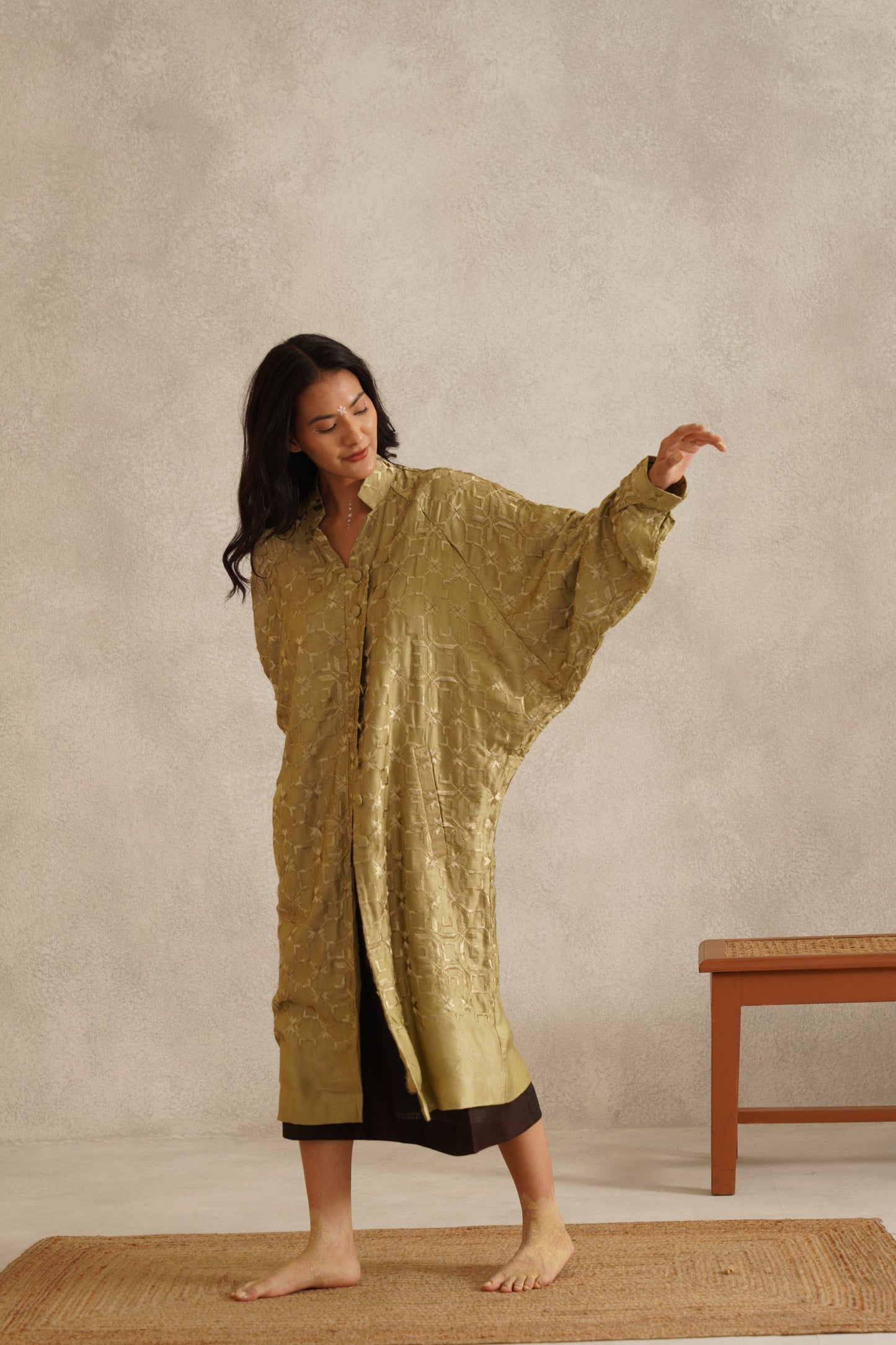 Embrace cape | Olive Green