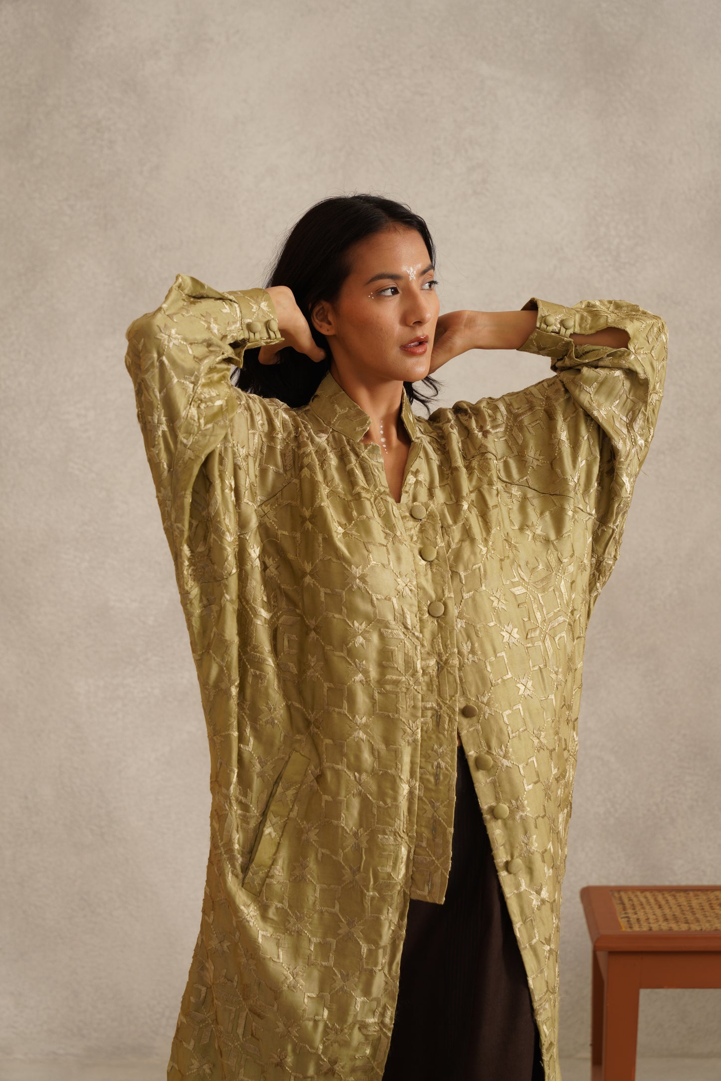 Embrace cape | Olive Green