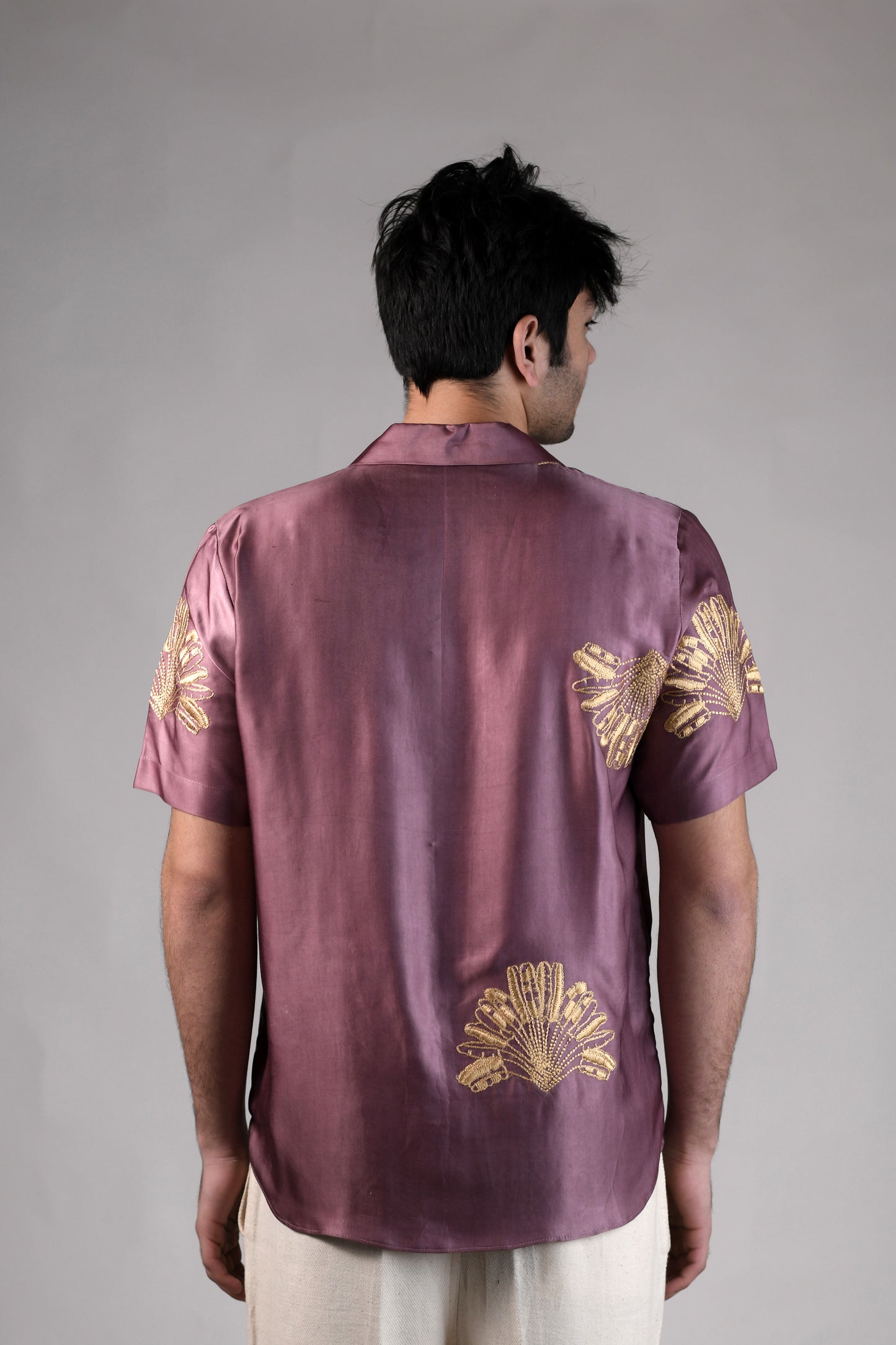 Onion Pink Palm | Unisex Lounge Shirt